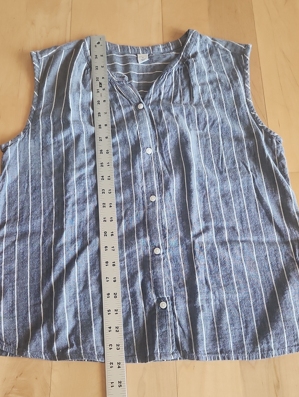 Old Navy Blue and White Striped Sleeveless Tops - Set of 2 sz M Med - Picture 3 of 11